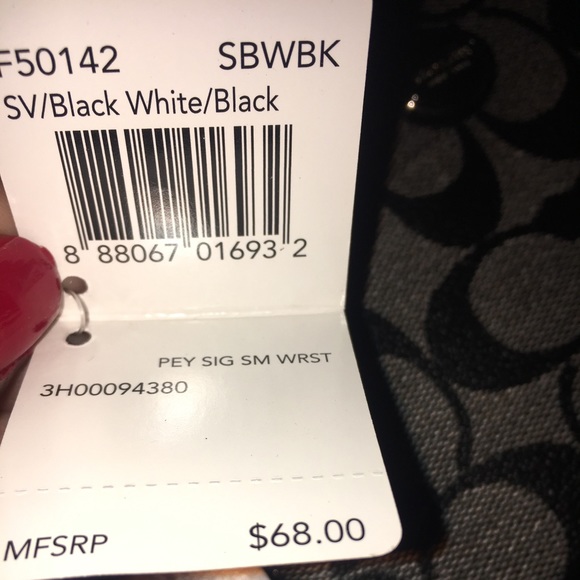 NWT Coach Peyton Signature Small Wristlet - Picture 4 of 4